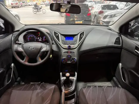 HYUNDAI HB 20 Hatch 1.0 12V 4P FLEX COMFORT, Foto 3