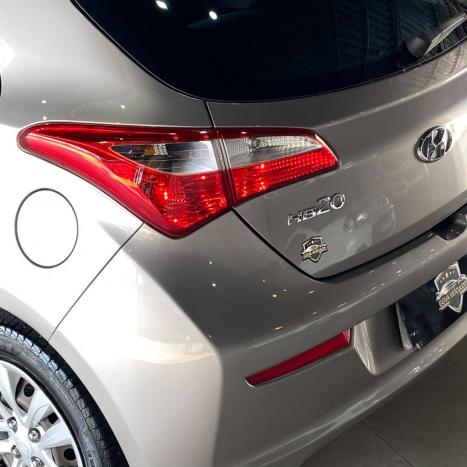 HYUNDAI HB 20 Hatch 1.0 12 V 4P FLEX COMFORT STYLE, Foto 6