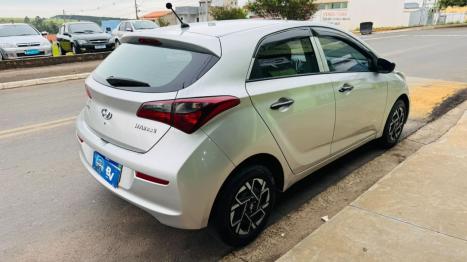 HYUNDAI HB 20 Hatch 1.0 12V 4P FLEX UNIQUE, Foto 4