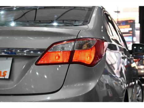 HYUNDAI HB 20 Sedan 1.0 12V 4P FLEX COMFORT PLUS, Foto 2