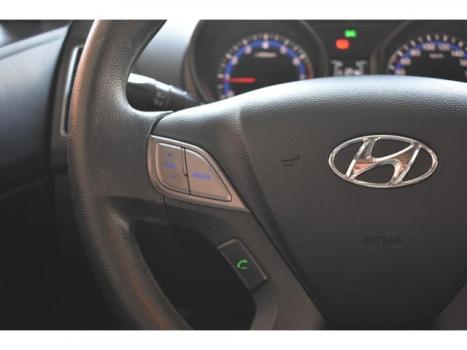 HYUNDAI HB 20 Sedan 1.6 16V 4P FLEX COMFORT PLUS AUTOMTICO, Foto 13