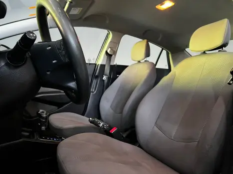 HYUNDAI HB 20 Sedan 1.6 16V 4P FLEX COMFORT AUTOM�TICO, Foto 8