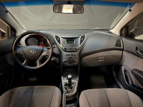 HYUNDAI HB 20 Sedan 1.0 12V 4P FLEX UNIQUE, Foto 4