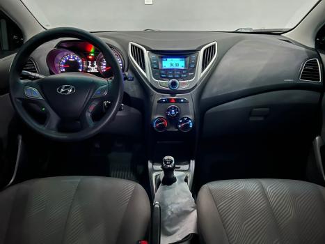 HYUNDAI HB 20 Sedan 1.6 16V 4P FLEX COMFORT PLUS, Foto 4