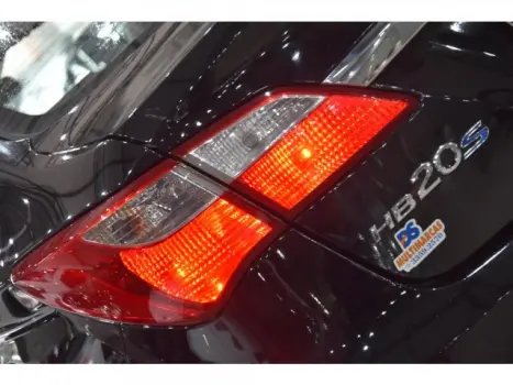 HYUNDAI HB 20 Sedan 1.6 16V 4P FLEX COMFORT PLUS AUTOM�TICO, Foto 2