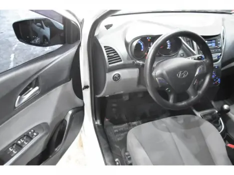HYUNDAI HB 20 Sedan 1.0 12V 4P FLEX COMFORT PLUS, Foto 9