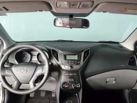 HYUNDAI HB 20 Sedan 1.6 16V 4P FLEX COMFORT PLUS, Foto 5