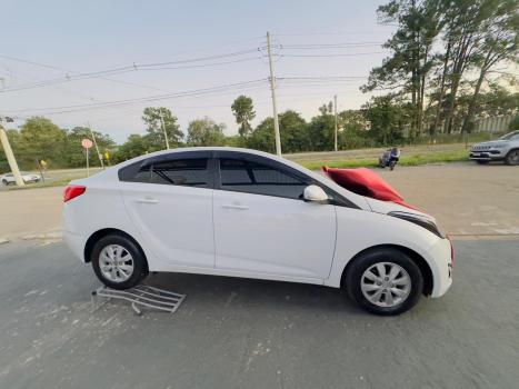 HYUNDAI HB 20 Sedan 1.6 16V 4P FLEX COMFORT PLUS, Foto 5