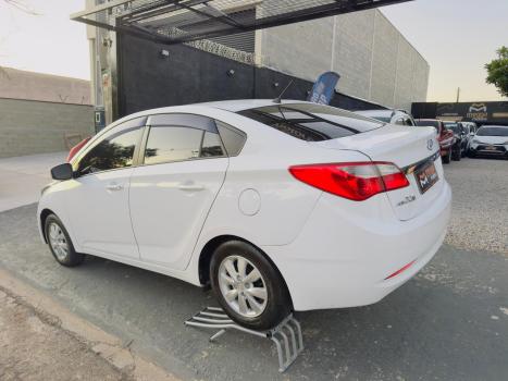 HYUNDAI HB 20 Sedan 1.6 16V 4P FLEX COMFORT PLUS, Foto 8