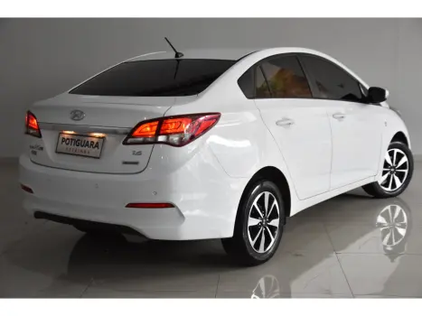 HYUNDAI HB 20 Sedan 1.6 16V 4P FLEX COMFORT AUTOM�TICO, Foto 3