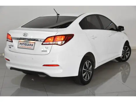 HYUNDAI HB 20 Sedan 1.6 16V 4P FLEX COMFORT AUTOM�TICO, Foto 2