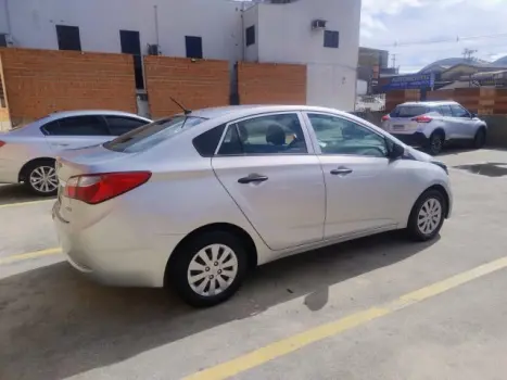 HYUNDAI HB 20 Sedan 1.0 12V 4P FLEX COMFORT PLUS, Foto 2