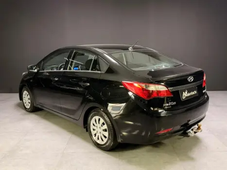 HYUNDAI HB 20 Sedan 1.6 16V 4P FLEX COMFORT PLUS, Foto 2