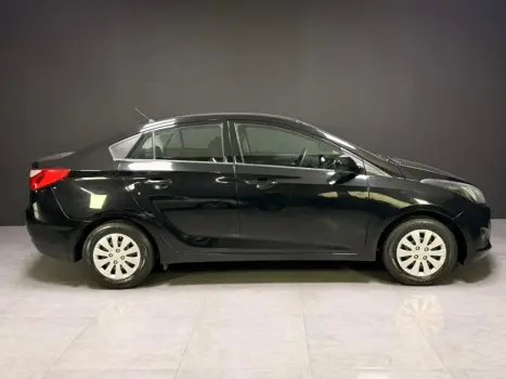 HYUNDAI HB 20 Sedan 1.6 16V 4P FLEX COMFORT PLUS, Foto 3