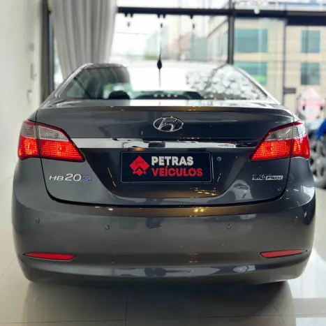HYUNDAI HB 20 Sedan 1.6 16V 4P FLEX COMFORT PLUS, Foto 16