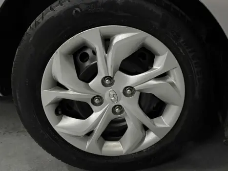 HYUNDAI HB 20 Sedan 1.0 12V 4P FLEX 5 ANOS, Foto 10