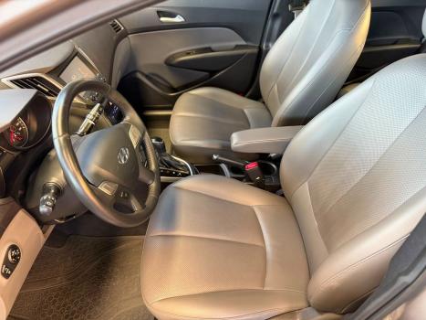 HYUNDAI HB 20 Sedan 1.6 16V 4P FLEX PREMIUM AUTOM�TICO, Foto 6