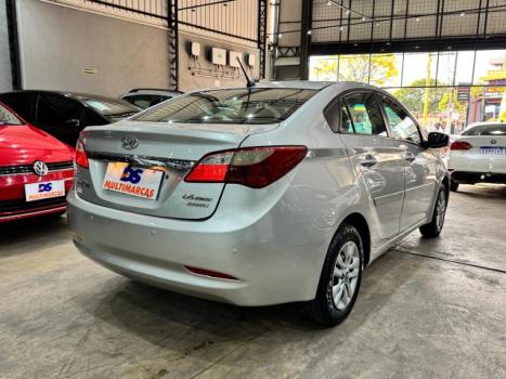 HYUNDAI HB 20 Sedan 1.6 16V 4P FLEX COMFORT PLUS AUTOM�TICO, Foto 2