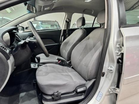 HYUNDAI HB 20 Sedan 1.6 16V 4P FLEX COMFORT PLUS AUTOM�TICO, Foto 6