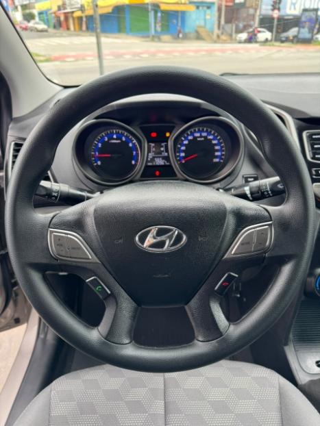 HYUNDAI HB 20 Sedan 1.6 16V 4P FLEX COMFORT PLUS, Foto 4