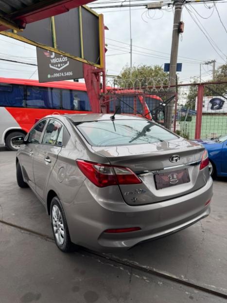 HYUNDAI HB 20 Sedan 1.6 16V 4P FLEX COMFORT PLUS, Foto 11