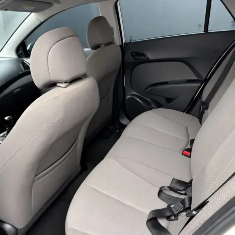 HYUNDAI HB 20 Sedan 1.0 12V 4P FLEX COMFORT PLUS, Foto 4