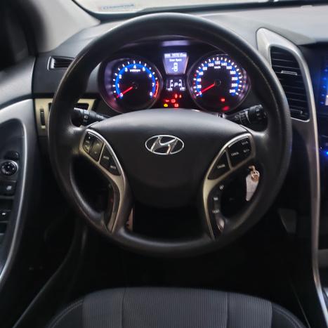 HYUNDAI I30 1.8 16V 4P, Foto 9