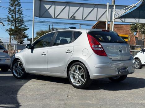 HYUNDAI I30 2.0 16V 4P AUTOMTICO, Foto 3