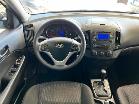 HYUNDAI I30 2.0 16V 4P, Foto 5