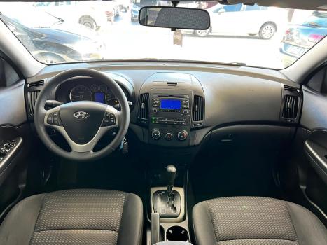 HYUNDAI I30 2.0 16V 4P, Foto 6