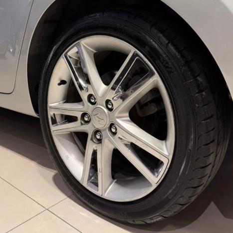 HYUNDAI I30 2.0 16V 4P, Foto 4