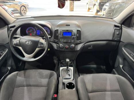 HYUNDAI I30 2.0 16V 4P GLS AUTOM�TICO, Foto 3