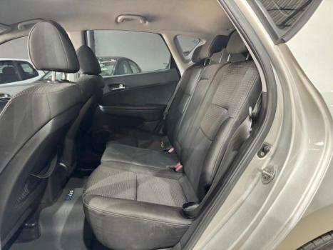 HYUNDAI I30 2.0 16V 4P GLS AUTOM�TICO, Foto 6
