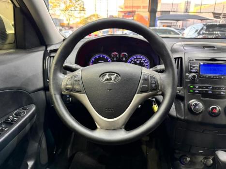HYUNDAI I30 2.0 16V 4P GLS AUTOM�TICO, Foto 6