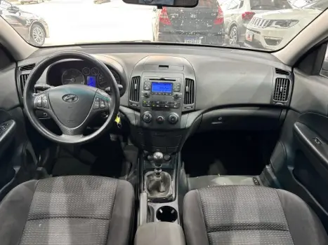 HYUNDAI I30 2.0 16V 4P GLS, Foto 3
