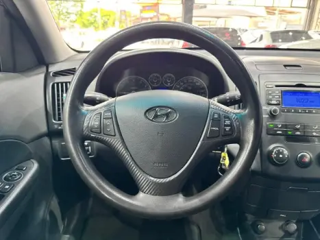 HYUNDAI I30 2.0 16V 4P GLS, Foto 8