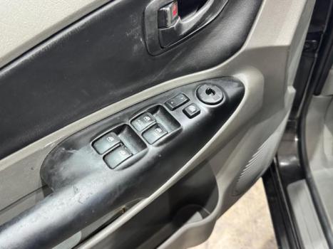 HYUNDAI Tucson 2.0 16V 4P GL, Foto 9