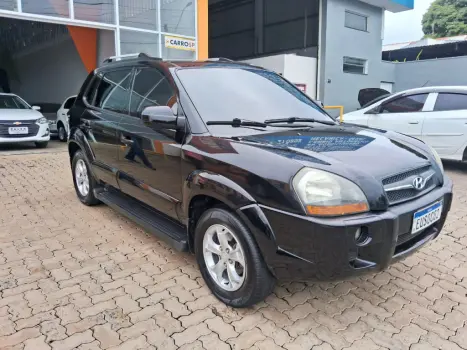 HYUNDAI Tucson 2.7 V6 4P GLS 4WD AUTOM�TICO, Foto 3