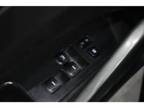 HYUNDAI Veloster 1.6 16V 3P AUTOM�TICO, Foto 16