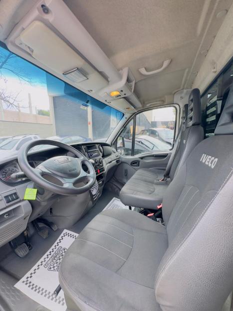 IVECO Daily 35-S14 DIESEL CHASSI CABINE TURBO INTERCOOLER, Foto 8