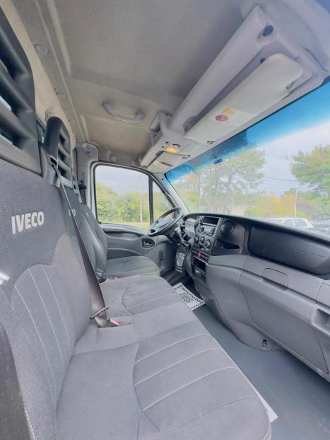 IVECO Daily 35-S14 DIESEL CHASSI CABINE TURBO INTERCOOLER, Foto 9