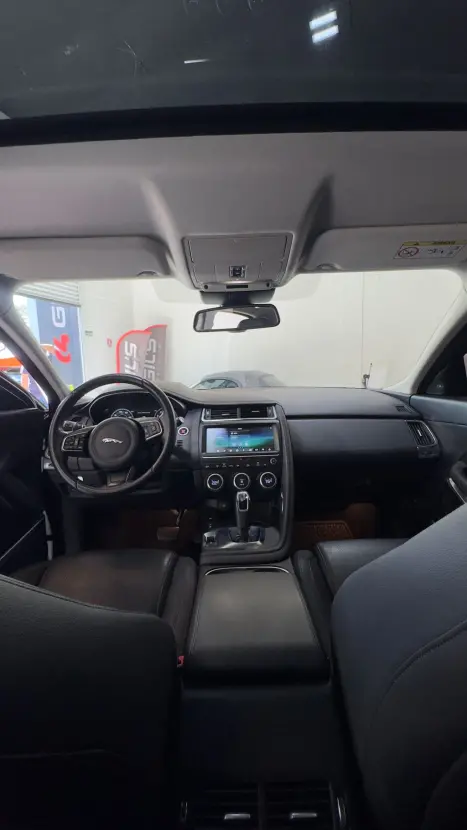 JAGUAR E-Pace 2.0 16V 4P P250 AWD TURBO AUTOM�TICO, Foto 13