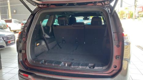 JEEP Commander 1.3 16V 4P FLEX T270 OVERLAND TURBO AUTOM�TICO AT6, Foto 12