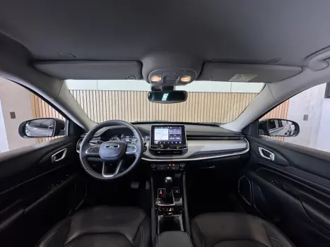 JEEP Compass 1.3 16V 4P FLEX LONGITUDE T270 TURBO AUTOM�TICO, Foto 18