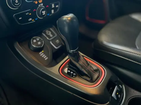 JEEP Compass 2.0 16V 4P TRAILHAWK TURBO DIESEL 4X4 AUTOMTICO, Foto 17