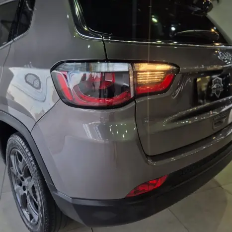 JEEP Compass 2.0 16V 4P LONGITUDE FLEX AUTOMÁTICO, Foto 16 JEEP Compass 2.0 16V 4P LONGITUDE FLEX AUTOMÁTICO, Foto 16