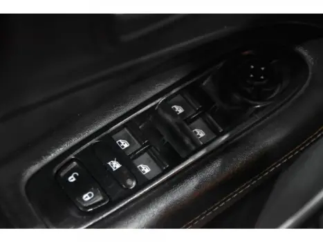 JEEP Compass 2.0 16V 4P LONGITUDE TURBO DIESEL 4X4 AUTOM�TICO, Foto 16