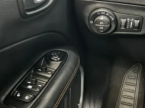 JEEP Compass 2.0 16V 4P LONGITUDE FLEX AUTOM�TICO, Foto 7