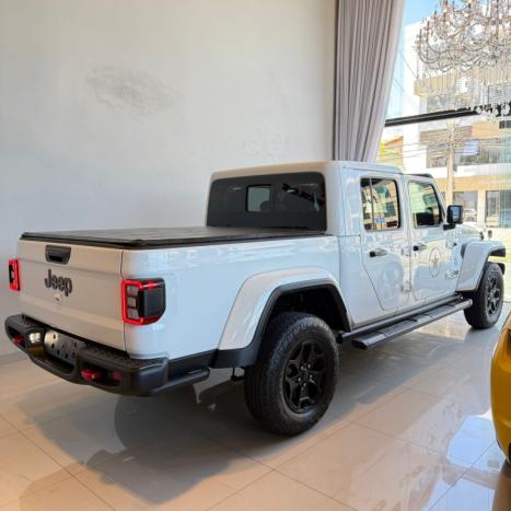 JEEP Gladiador 3.6 V6 32V 4P RUBICON 4X4 AUTOMÁTICO, Foto 4 JEEP Gladiador 3.6 V6 32V 4P RUBICON 4X4 AUTOMÁTICO, Foto 4