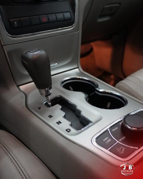 JEEP Grand Cherokee 3.6 V6 24V 4P 4X4 LAREDO AUTOMTICO, Foto 2